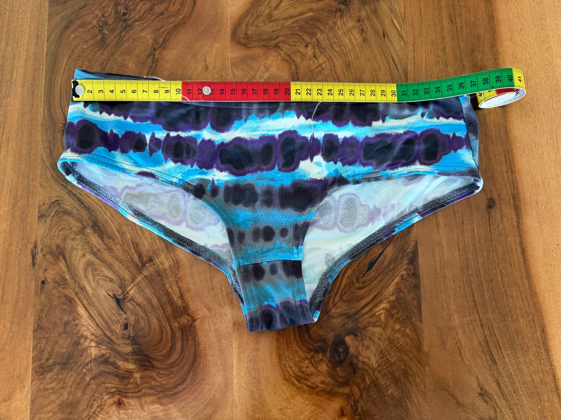 Esprit Badekleider & Bikinis: Bikini, Esprit, Oberteil Grösse 38B, Hose Grösse 38 – Gebraucht aus Haslen AI von s176 5