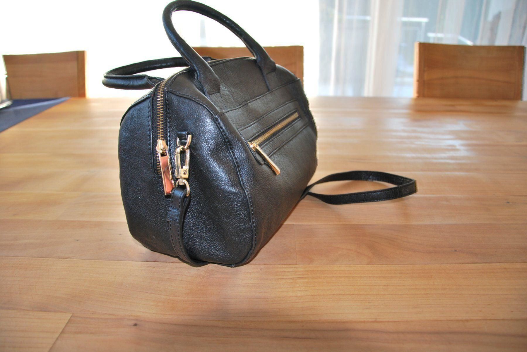 Borse da donna: Leder Handtasche – Usato da Arlesheim venduto da Bodenweg 1