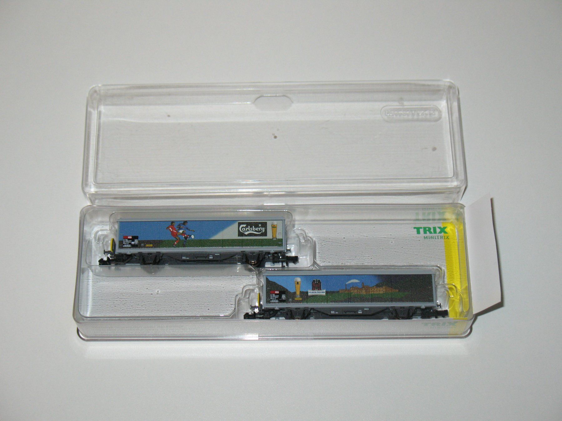 Trix Modellini di ferrovie: SBB Schiebewandwagen-Set "Feldschlösschen" N/ Minitrix 15610 – Usato da Ettiswil venduto da Caapraibex