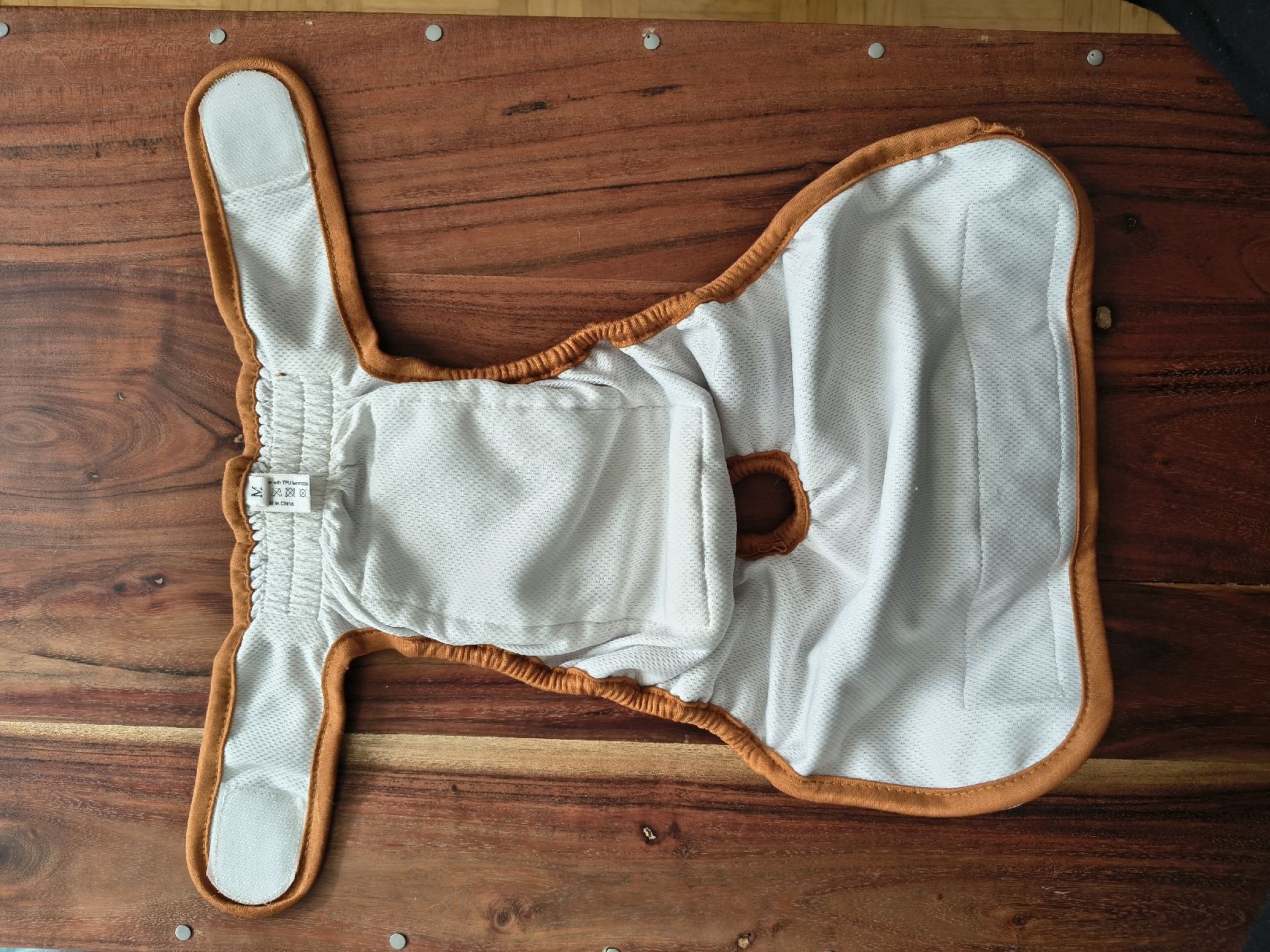 Abbigliamento: Avont Pet Diapers - Size M, Adjustable, Washable - Set! – Nuovo (secondo la descrizione) da Berikon venduto da sil_6ym8 3