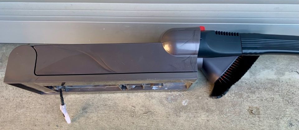 Dyson Sonstiges für Haushalt & Wohnen: Lot 3 pièces DYSON support mural, brosse et long embout – Neu (gemäss Beschreibung) aus Martigny von only__you 6