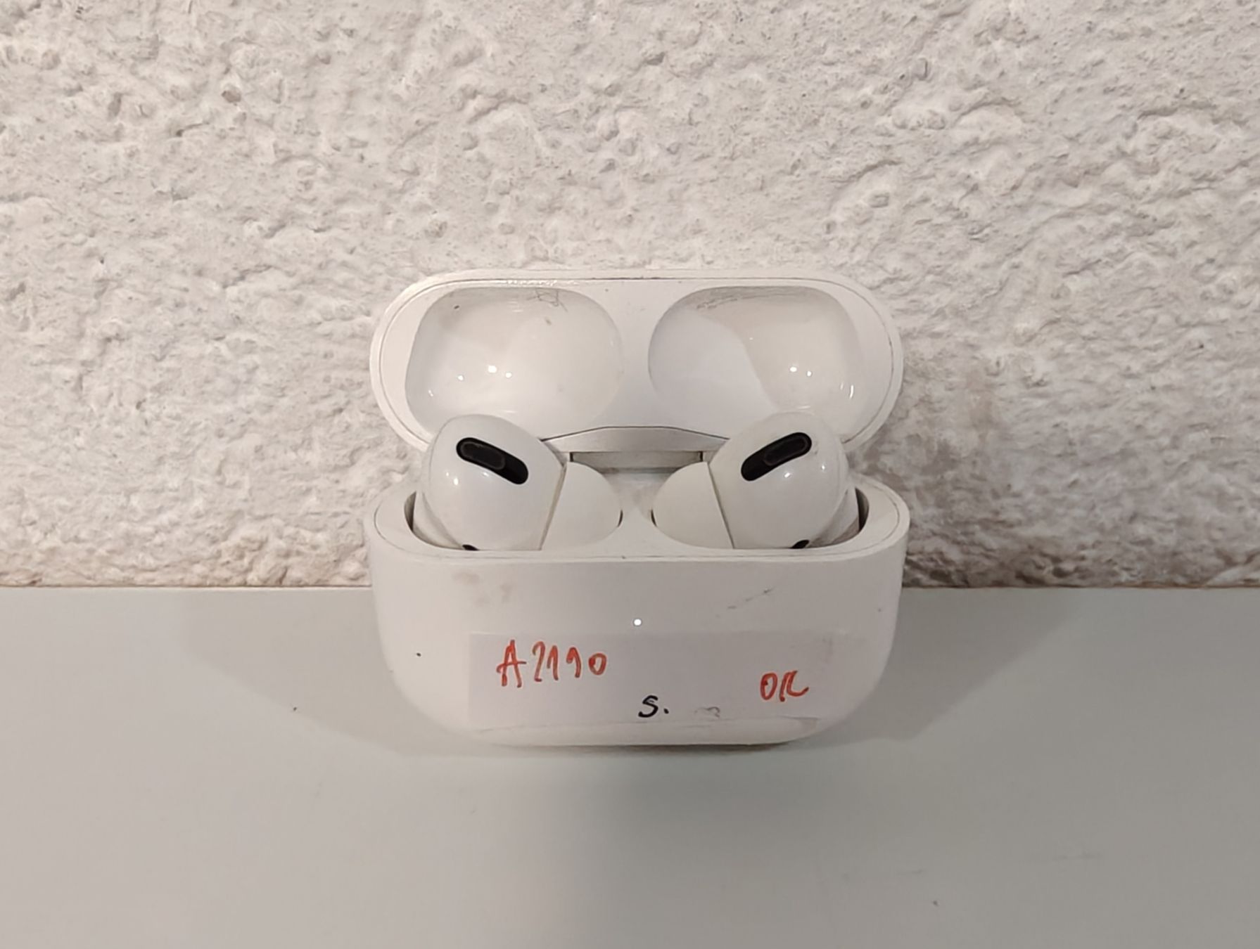 Apple Cuffie: Airpods Pro A2190 – Usato da Ehrendingen venduto da Rocky985 2