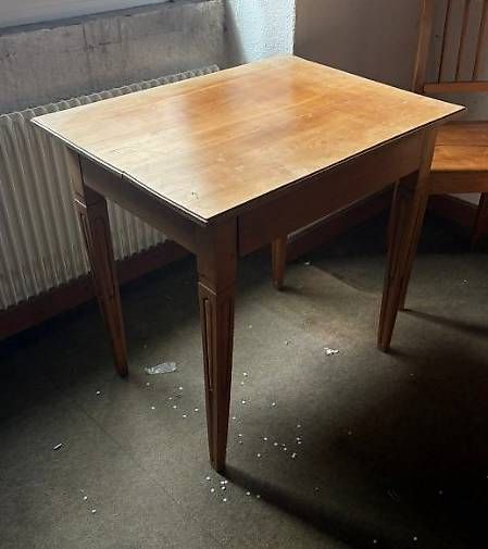 Tavoli: Table en bois  / années 1940-1970 – Usato da Préverenges venduto da que_vq6t