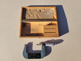 Tesa Mikrometer Bügelmessschraube 50-75 mm mit Holzkiste