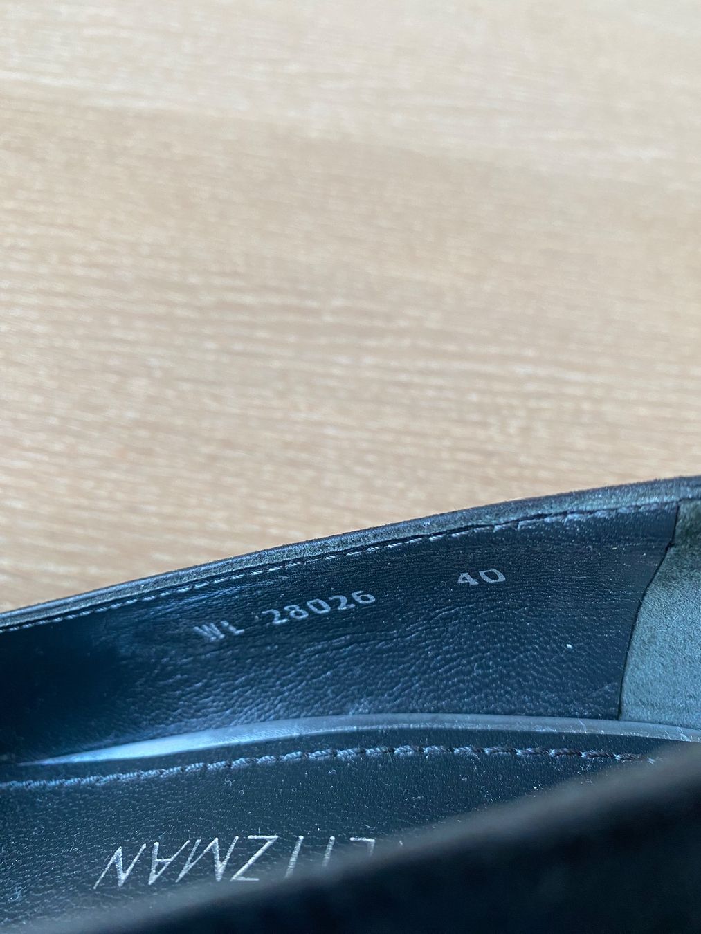 Stuart Weitzman Damenschuhe: Schwarze Stuart Weitzman Wildleder Heels – Neu (gemäss Beschreibung) aus Oberrieden von mar_8vmz 7