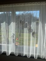 Transparenter Vorhang weiss mit Wellenmuster gebraucht
