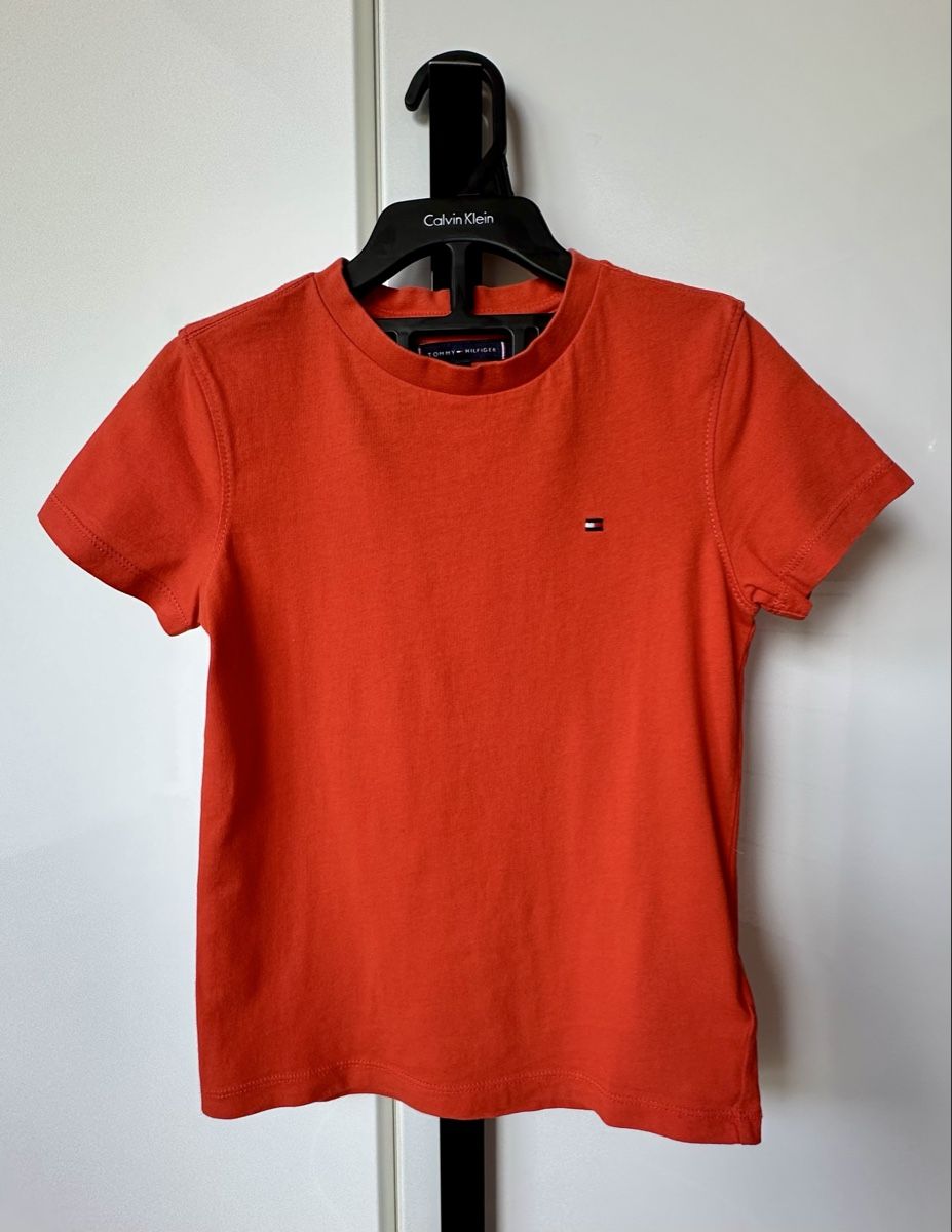 Tommy Hilfiger Camicie, T-shirt & Polo: T-shirt in cotone Tommy – Usato da Castel San Pietro venduto da Moregi