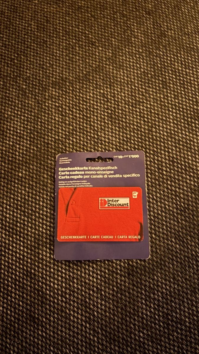 Interdiscount Gutscheine: Interdiscount GESCHENKKARTE - 200 -CHF – Neu und originalverpackt aus Basel von joa_9wrz