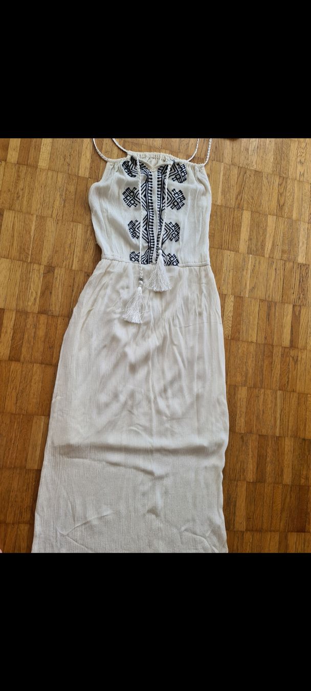 Kleider: Luftiges langes Sommerkleid gr S – Gebraucht aus Emmenbrücke von gatasalvache