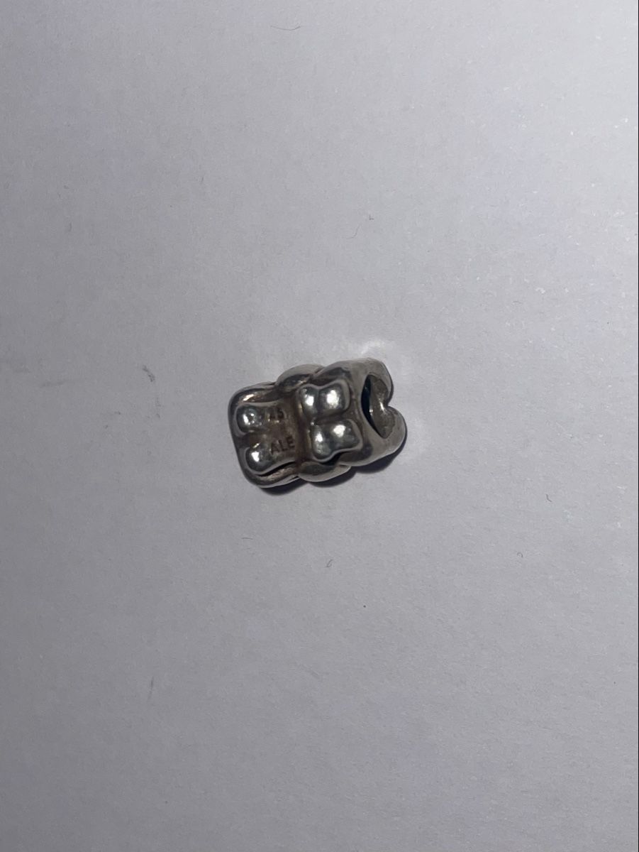 Pandora Anhänger: Pandora Charm Schleife  – Gebraucht aus Zürich von regenwetter100 2