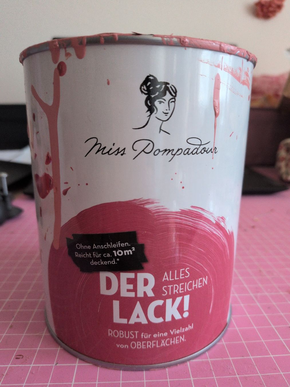 Colori: Pinke Farbe Miss Pompadour – Usato da Luzern venduto da Sissouuu