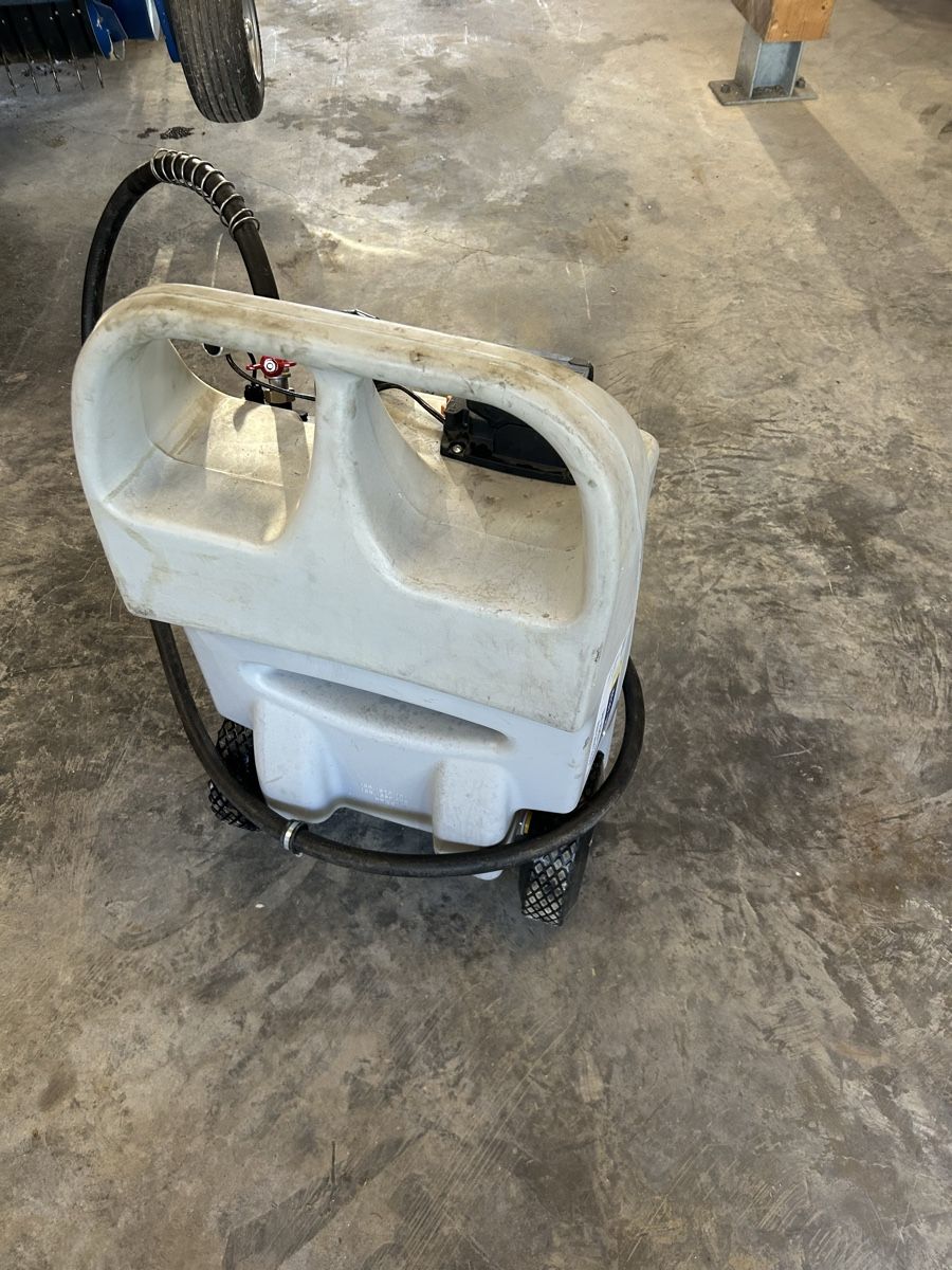 Accessori per altri veicoli: Cemo Tank 60l – Usato da Lenk im simmental venduto da fendt31304 1
