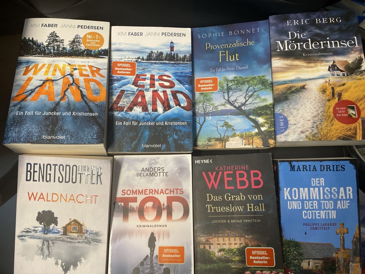 Bücher: 8 spannende Krimis - alle Paperback  – Gebraucht aus Erlinsbach SO von Silverstorm