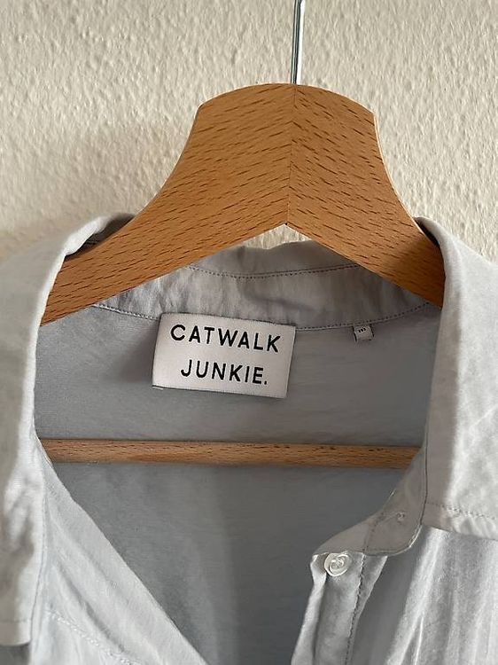 Camicette: Catwalk Junkie Bluse Hellblau Grösse M – Usato da Bern venduto da ani_bn87 1