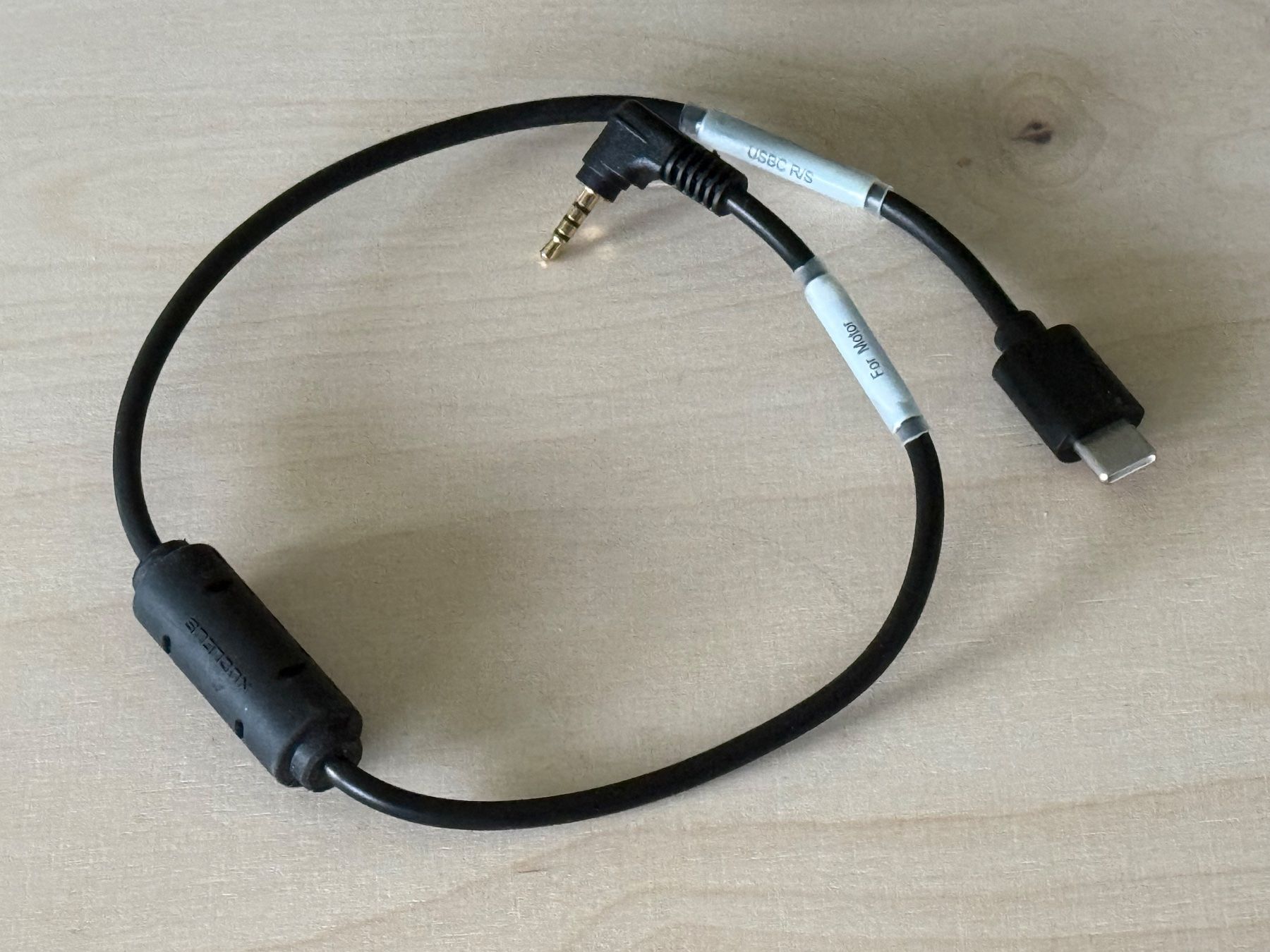 Cavi: Nucleus-Nano Run/Stop Cable für BMPCC 6K – Usato da Solothurn venduto da omtara
