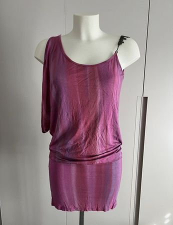 Sommerliches Kleid von Amy Gee Grösse 42