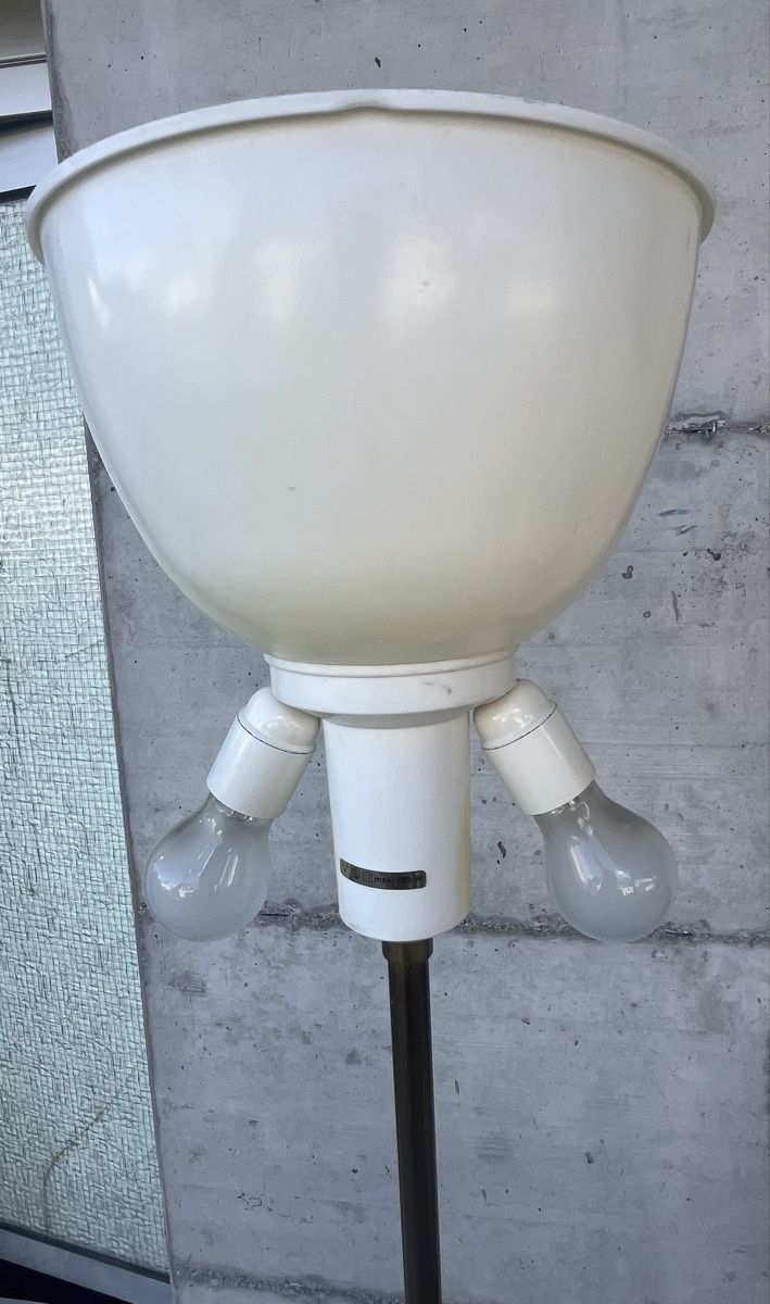 Lampen: Antike Ständerlampe – Gebraucht aus Richterswil von Ness 2
