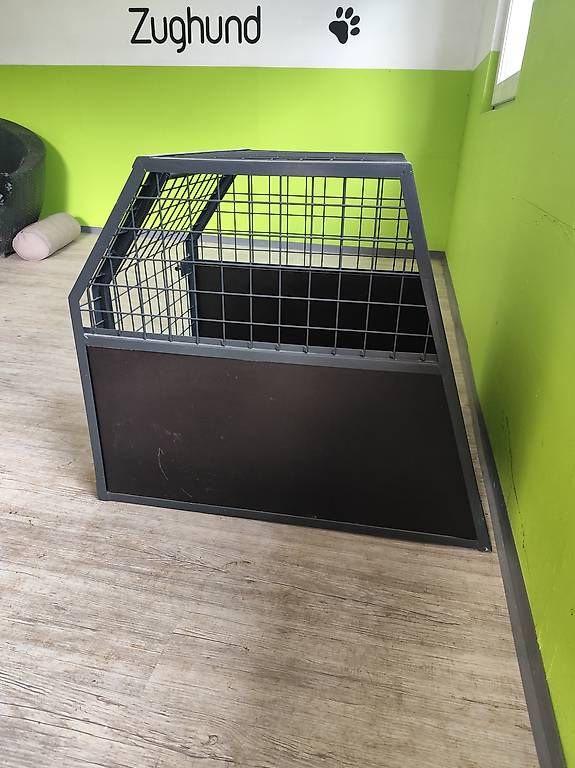Käfige, Transport & Sicherheit: Hundebox – Gebraucht aus St. Antoni von bill_7