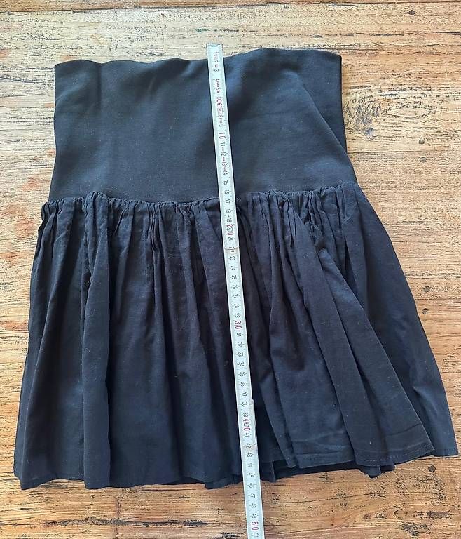 H&M Jupes: Jupe, Rock mit hohem, elastischem Bund. Gr. 36. – D'occasion à Zürich par Sunnyflower97 3