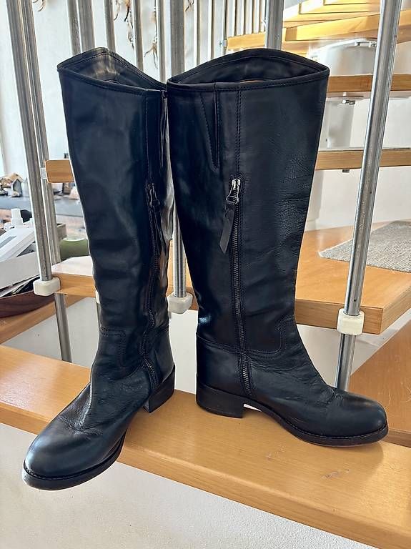 Scarpe da donna: Bottes cuir noir El Campero 38 – Usato da Perroy venduto da barballalla