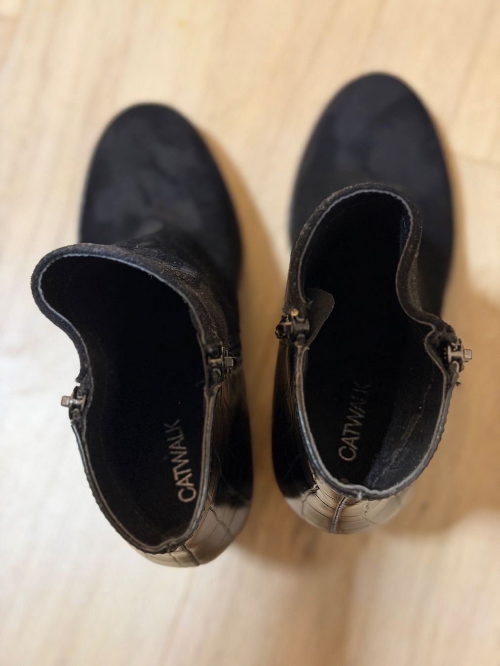 Scarpe da donna: Catwalk-Stiefel. Größe 38 – Usato da Ittigen venduto da zaf_6sy9 3