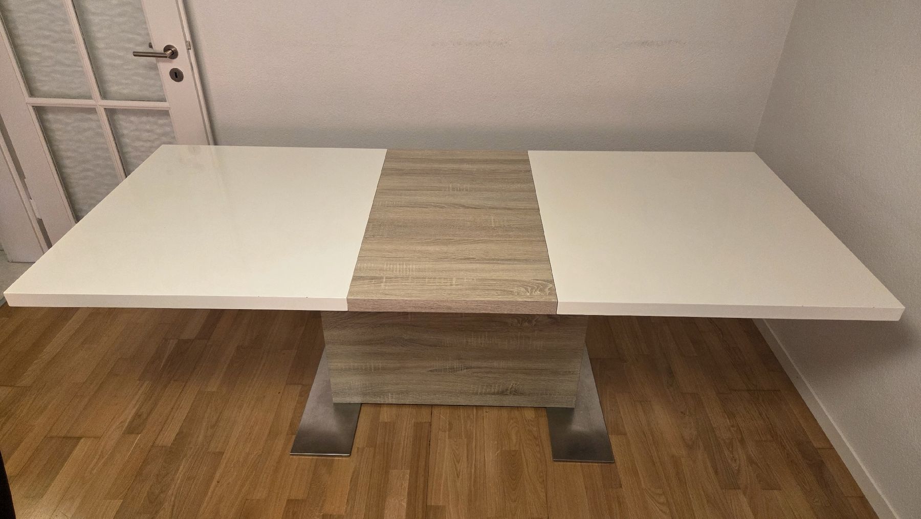 Tische: Esstisch – Gebraucht aus Adliswil von deb_9s5z 2