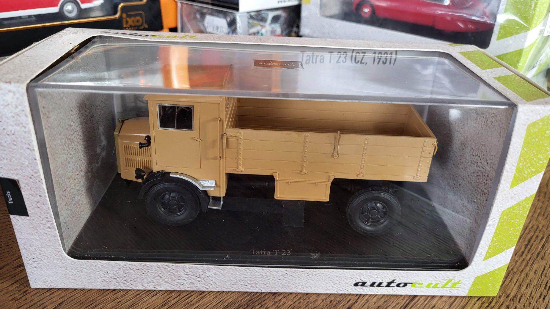 Kit di modellismo & Modellini statici: Tatra T23 1:43 Autocult – Usato da Rothrist venduto da Juana5