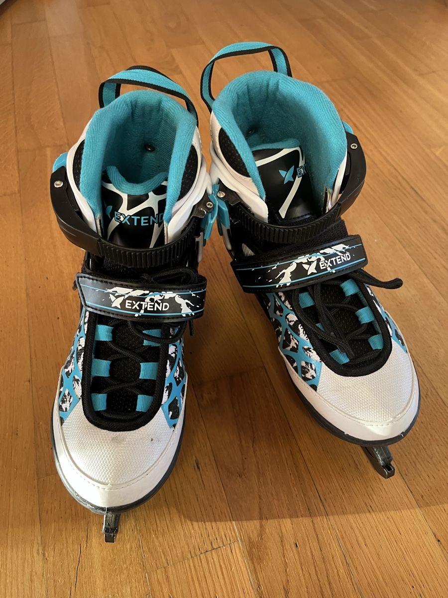 Pattini da ghiaccio: Schlittschuhe Gr. 33-36 – Usato da Chur venduto da cardem86