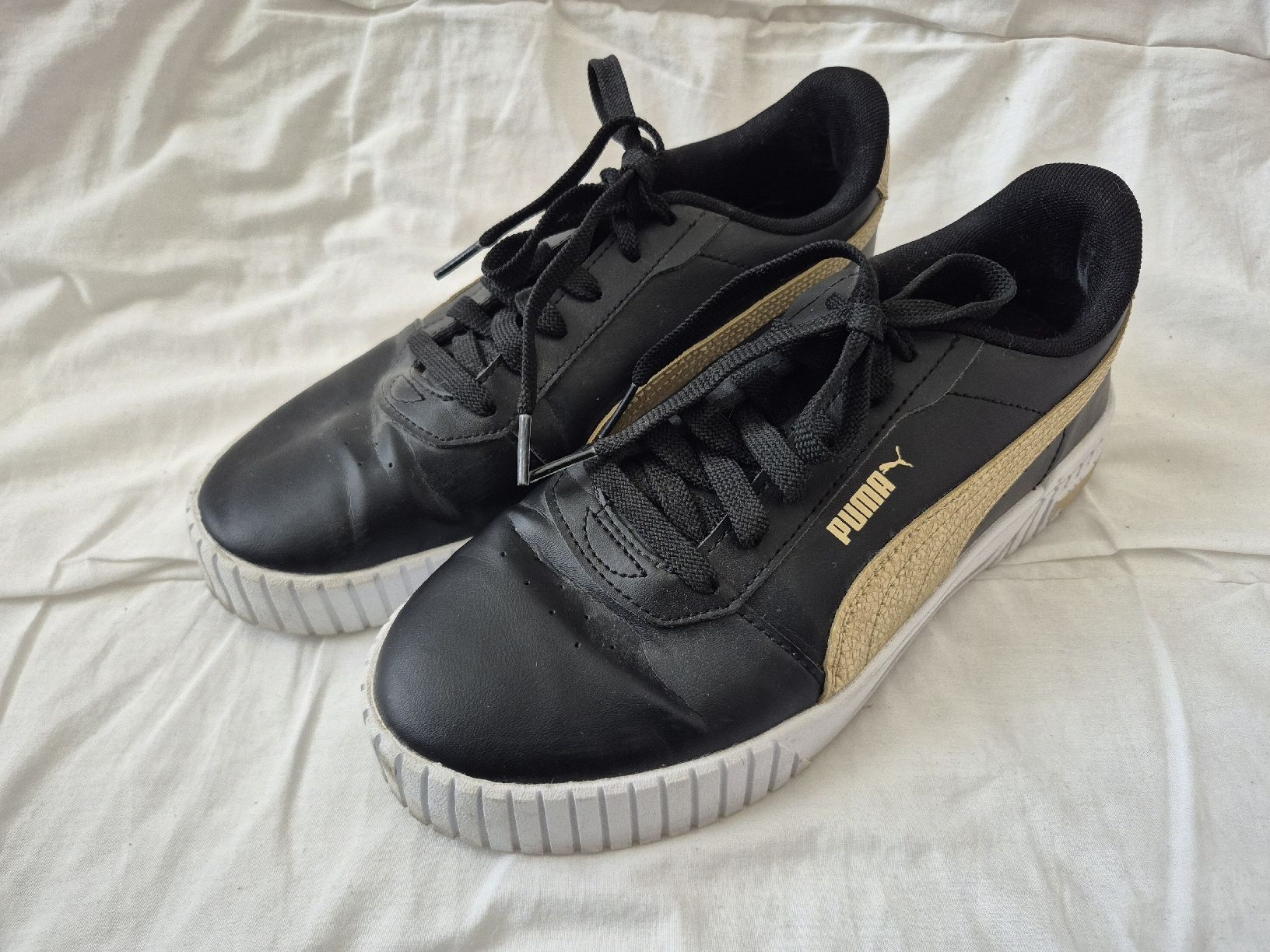 Puma Damenschuhe: PUMA sneaker Carina 2.0 – Gebraucht aus Meyrin von kka_b6jn