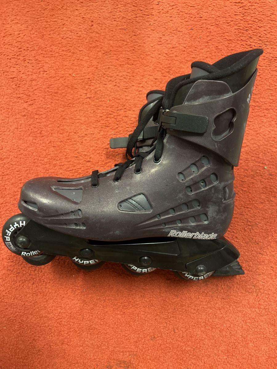 Inline-Skating & Rollschuhe: Rollerblade Macroblade E.S - Top Zustand, Grösse 44.5 – Gebraucht aus Wollerau von Plakatfreund