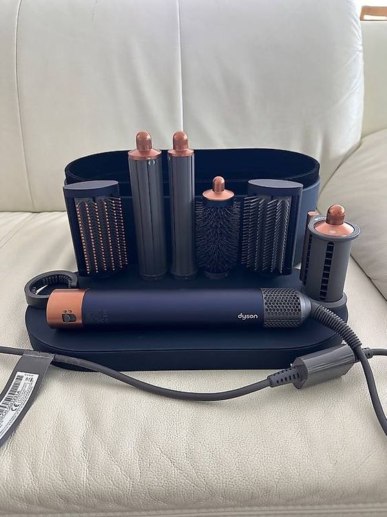 Dyson Airwrap - Complete Long - Blau/Kupfer (Gebraucht) in Buchs