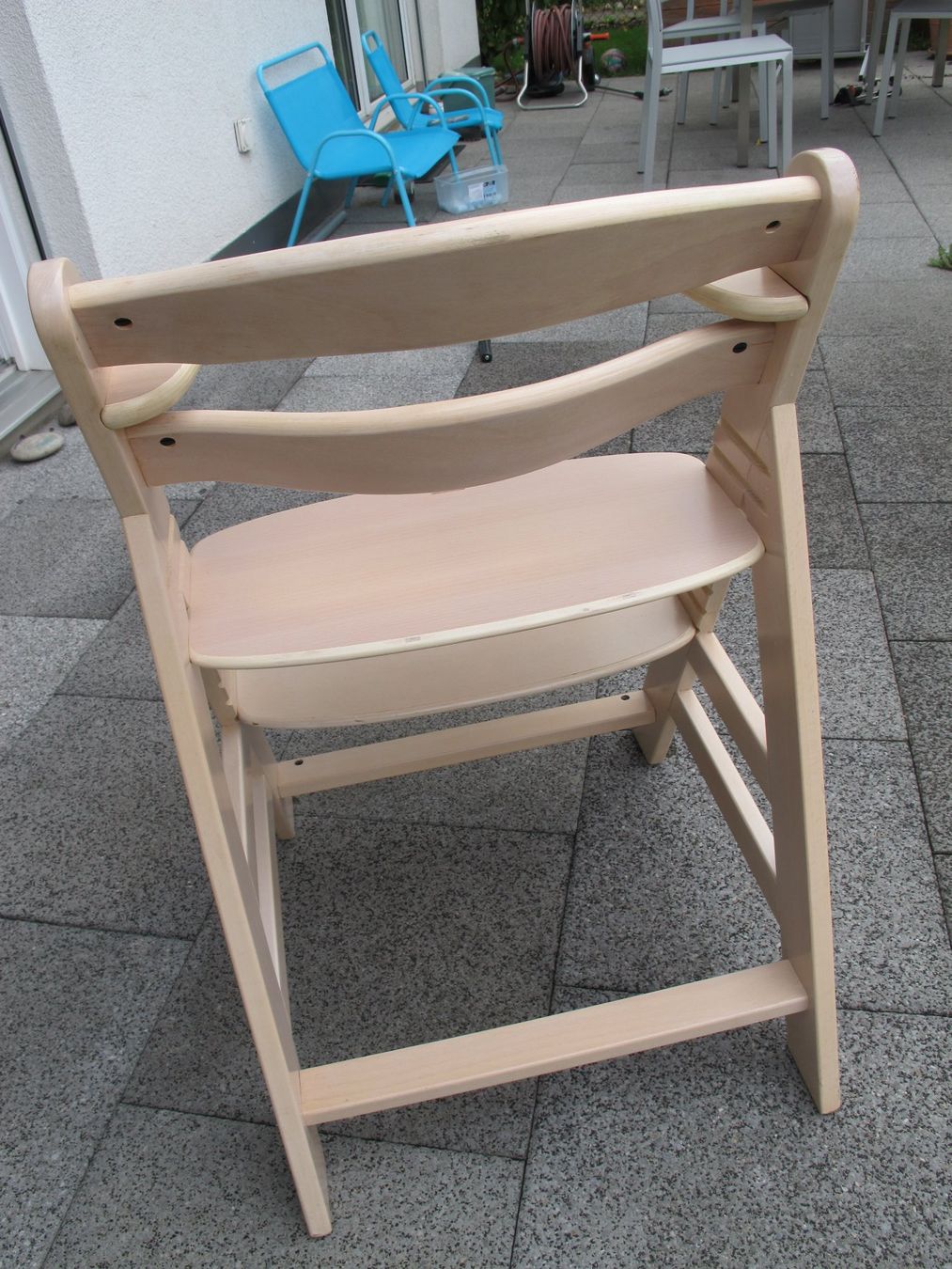 stokke ash natural Tripp Trapp Chair Oak Underfoot:106 C Women's colour_Blue it provides ergonomic seating Tackling Cost Barriers: Xenith,