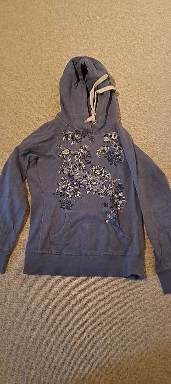 Pullover & Sweatshirts: Kapuzen Pullover Gr.S – Gebraucht aus Wasen im Emmental von Cardmaster-Snowwhite