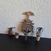 Original ZIG ZAG Korkenzieher 3 antike Flaschen Verschlüsse