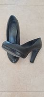 Schwarze Lederpumps mit Plateau  Größe 37 BATA