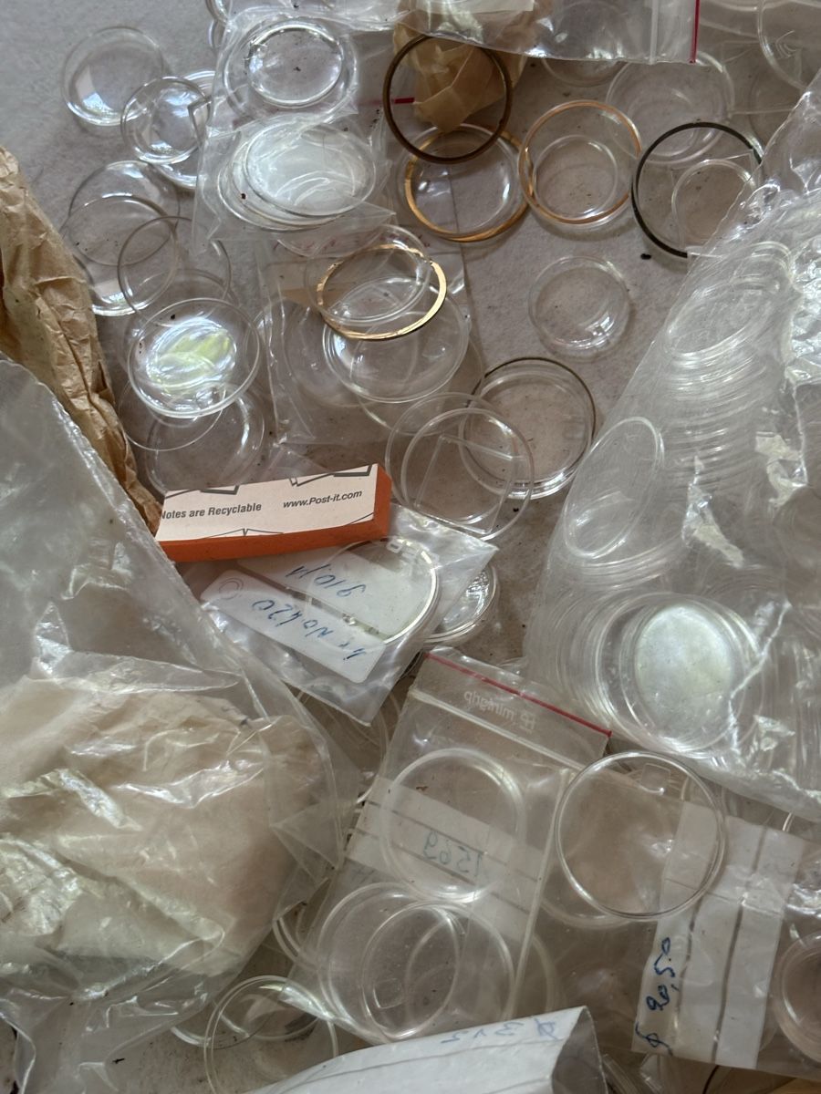 Montres: Lot Uhrengläser – Neuf (Voir description) à Rüti b. Büren par CenicAG 4