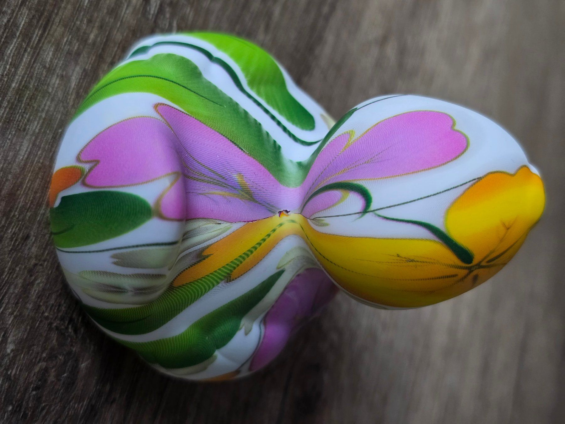 Lufthansa Spielzeuge: Lufthansa First Class Badeente Gummiente Ente Flower Power – Neu (gemäss Beschreibung) aus Küsnacht ZH von Hitch1 2
