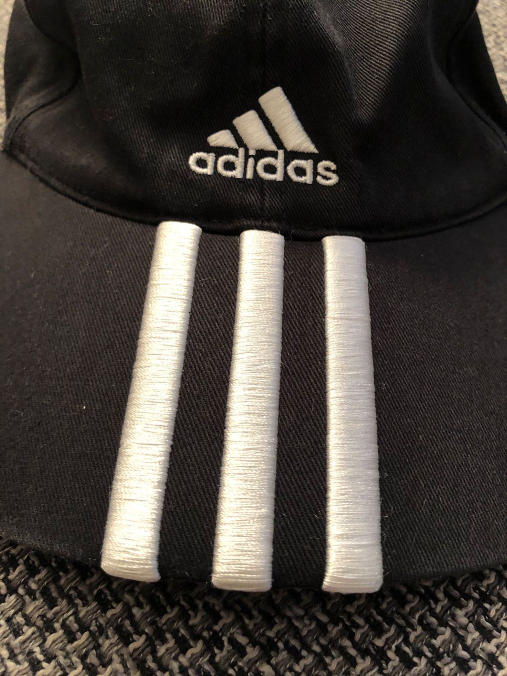 Adidas Hüte, Mützen & Caps: Adidas Cap, schwarz – Gebraucht aus Langnau am Albis von snla_scc9 1