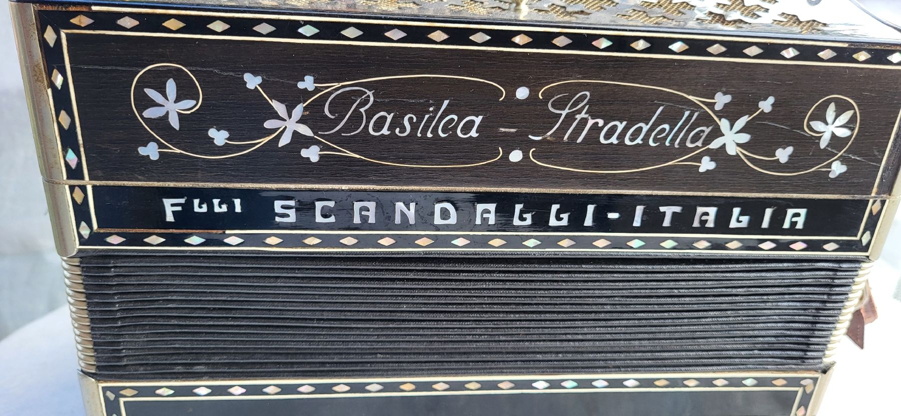 Musikinstrumente: Accordéon scandalli italia – Gebraucht aus Penthalaz von EvandroLuz 1