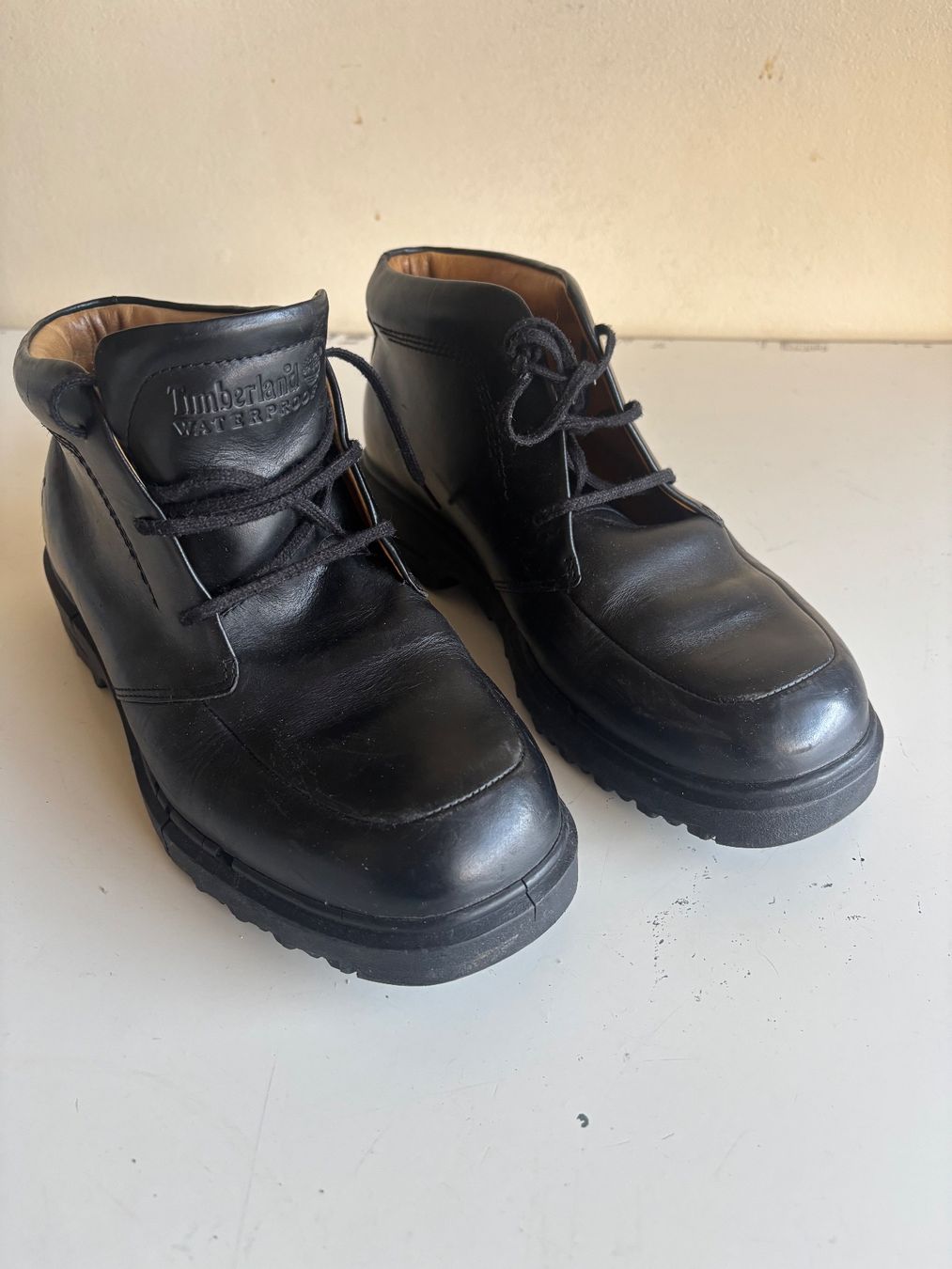 Timberland Scarpe da uomo: Chaussures Timberland Leather – Usato da Lausanne venduto da ali_eddine