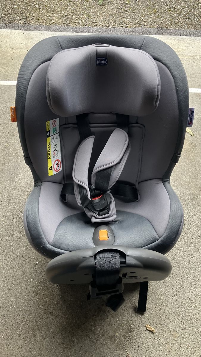 Chicco Auto-Kindersitze: Chicco around-u i-size à vendre – Gebraucht aus Tentlingen von la3mu3ll