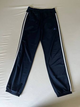 Adidas Jogger Grösse: 13-14Y