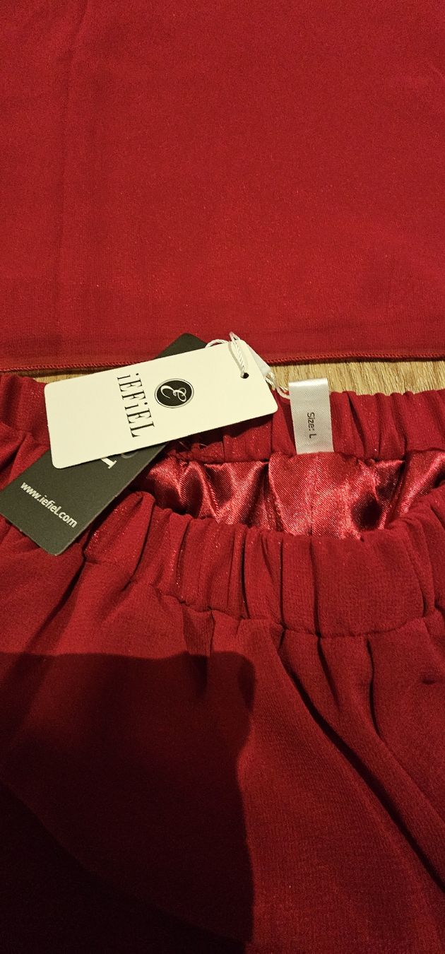 Lotti di vestiti: 2teiler rot – Nuovo (secondo la descrizione) da Büttikon AG venduto da PAM120319 1