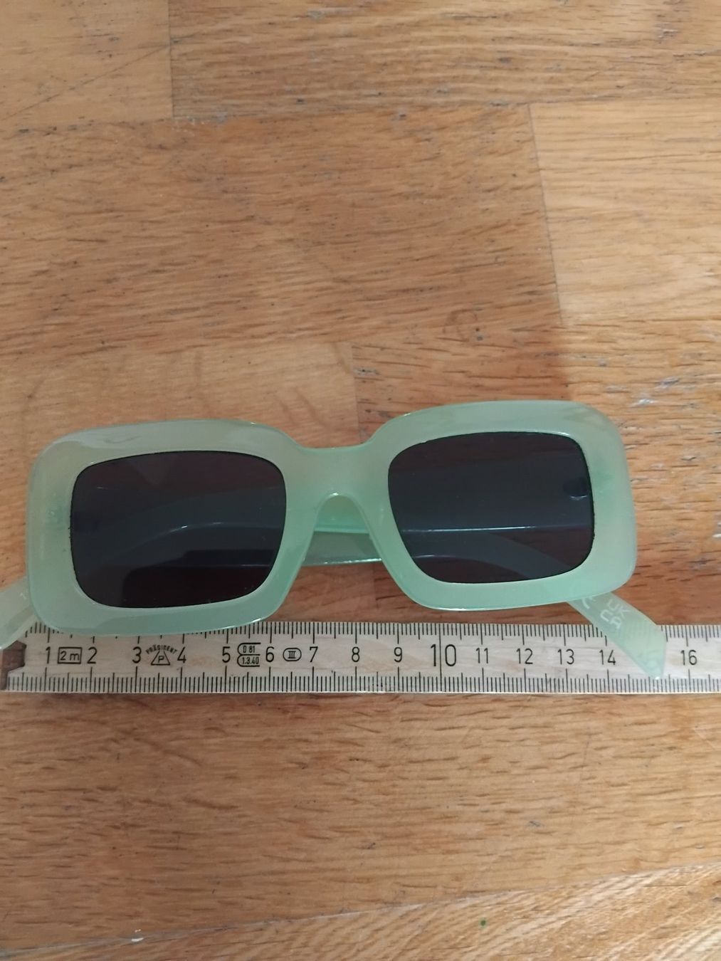 Occhiali & Lenti: Sonnenbrille – Usato da Nuglar venduto da jentel