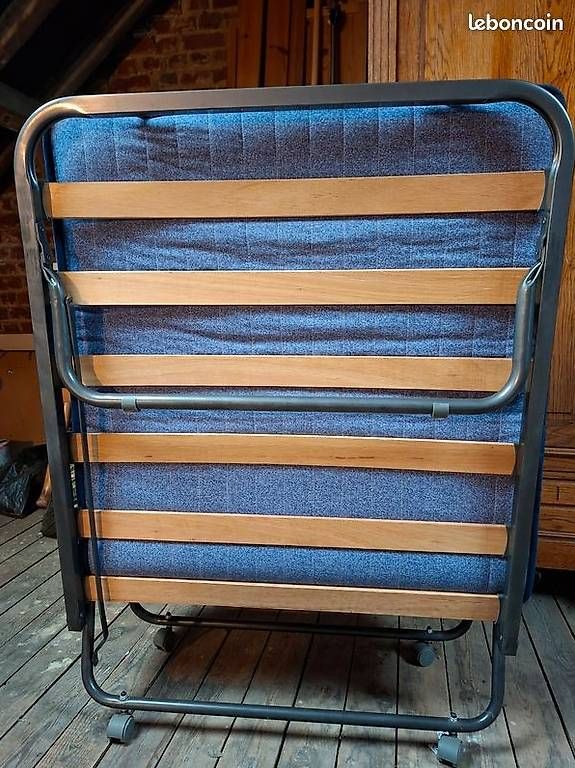 Letti: klappbett / Gästebett 80x190cm bett – Usato da Chur venduto da Edina1994