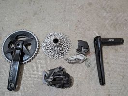 SRAM Rival AXS Set