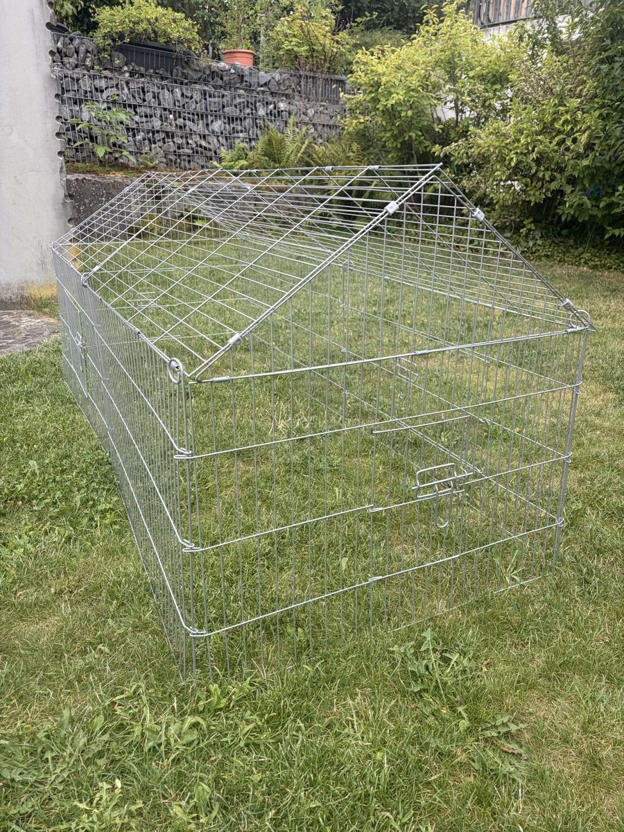 Cages, transport & sécurité: Freilaufgehege 180x75x75cm – D'occasion à Eichberg par vakisa