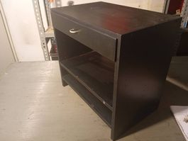 Schwarzes Nachttischli / Gestell mit Schublade, Top!