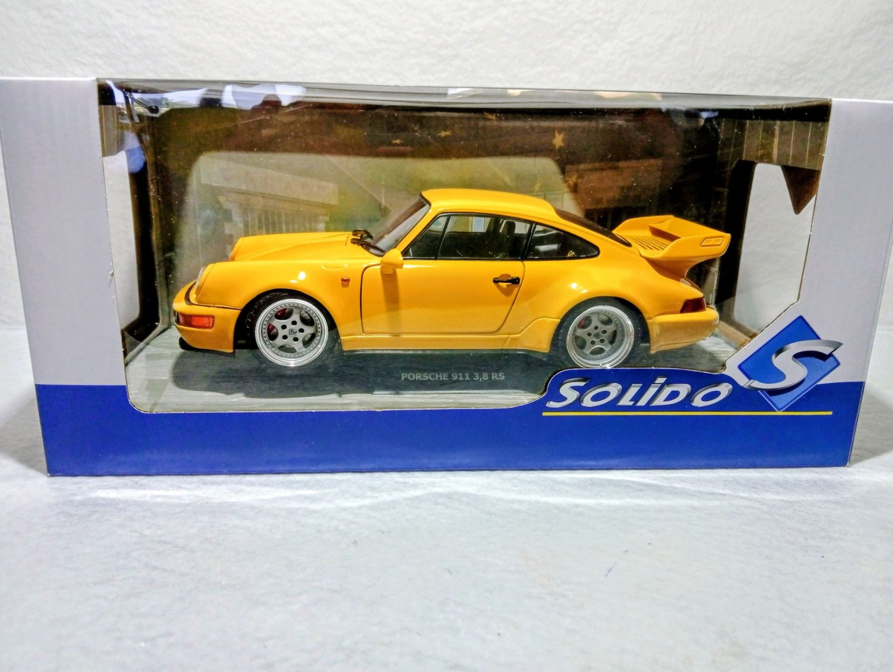 Porsche Modellini d'auto: Porsche Carrera 911 3.8 RS – Nuovo e nell'imballaggio originale da Huttwil venduto da Secondtrain 8