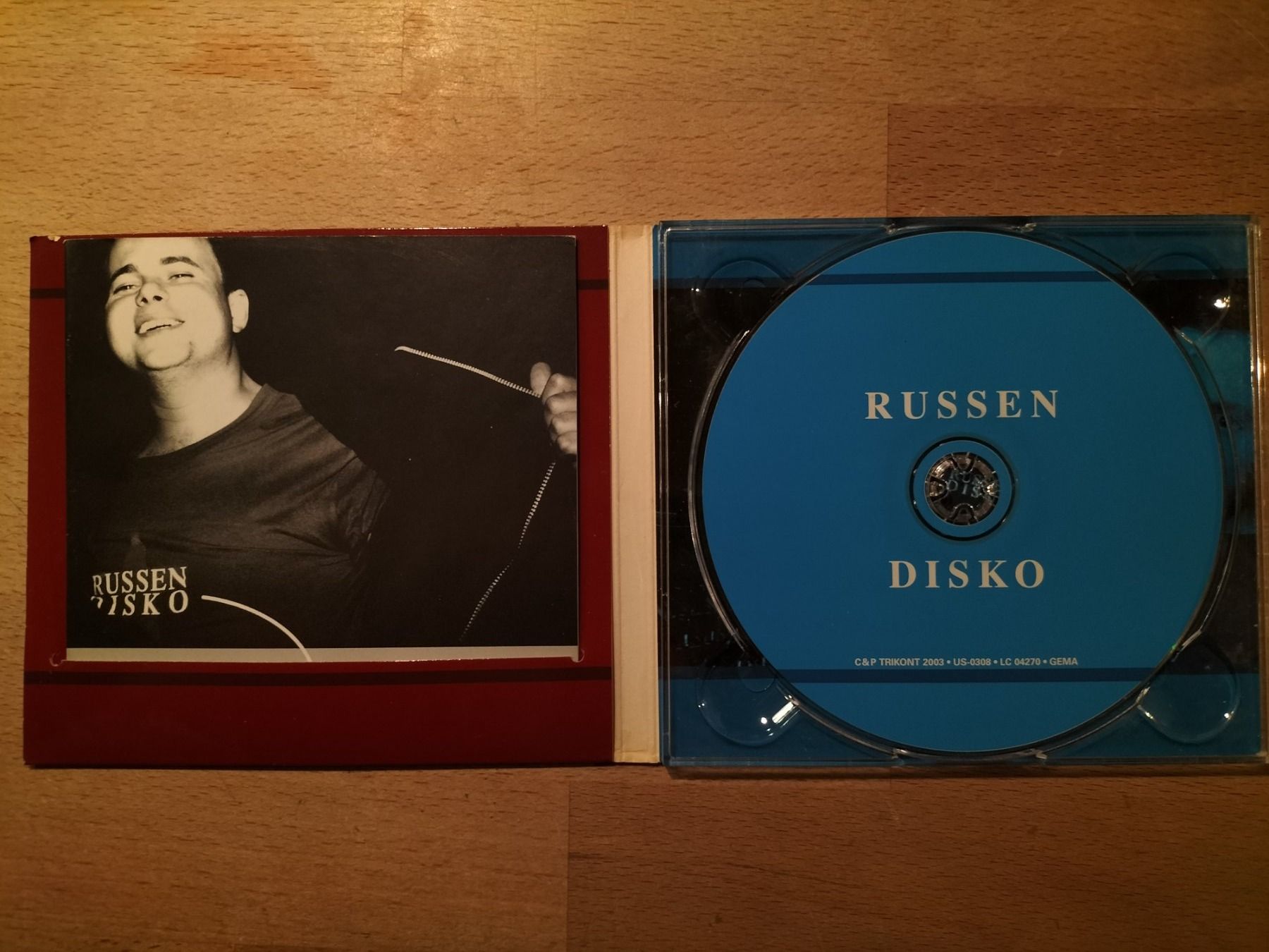 CD: Russen Disko - Hits – Usato da Biel / Bienne venduto da Music74 1